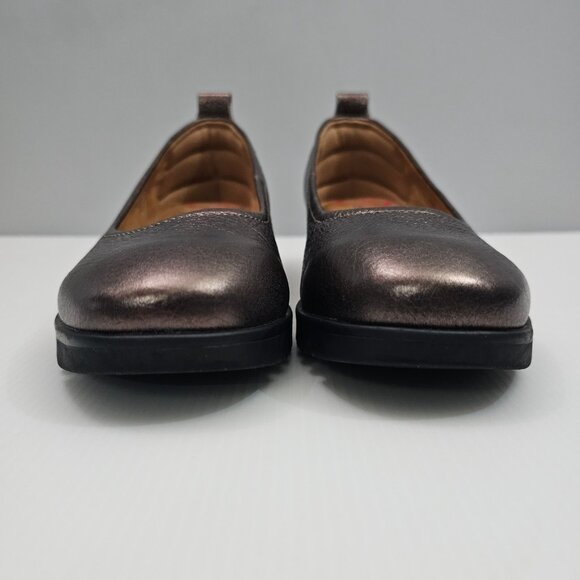 Comfortiva Dillon Loafer Womens 8 Metallic Pewter Slip On Wedge Work Travel - Picture 6 of 13